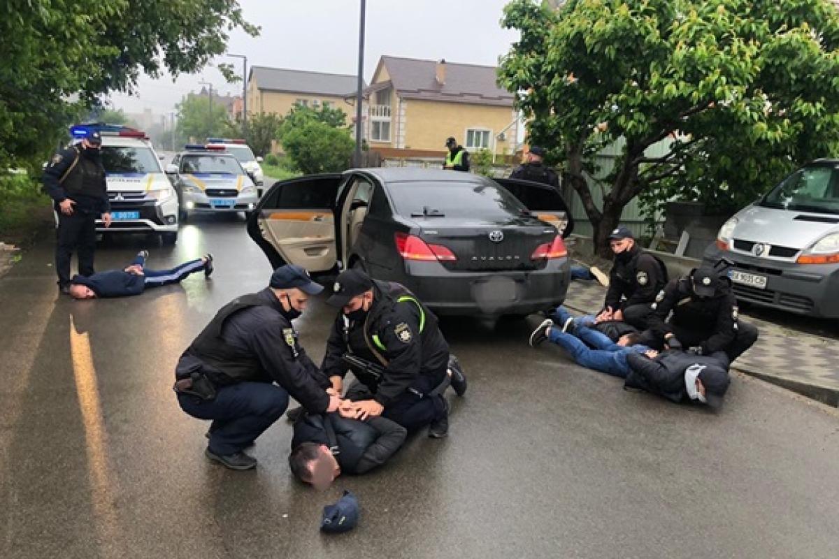Перестрелка в Броварах: полиция задержала еще 13 фигурантов во главе с криминальным авторитетом Перестрелка в Броварах: полиция задержала еще 13 фигурантов во главе с криминальным авторитетом