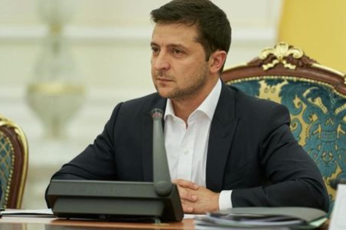 Зеленский подписал закон об освобождении от государственной итоговой аттестации Зеленский подписал закон об освобождении от государственной итоговой аттестации