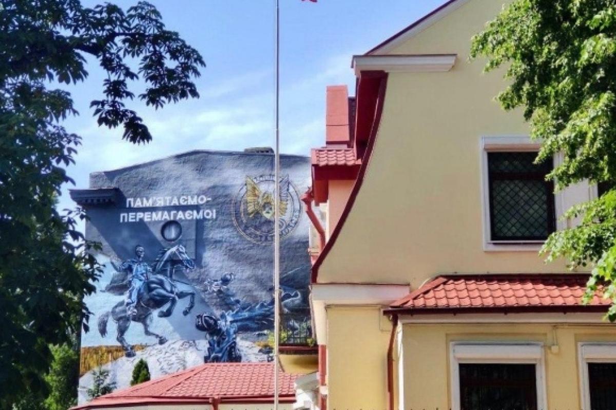 В Москве обиделись на "поздравление" с Днем России от СБУ В Москве обиделись на "поздравление" с Днем России от СБУ