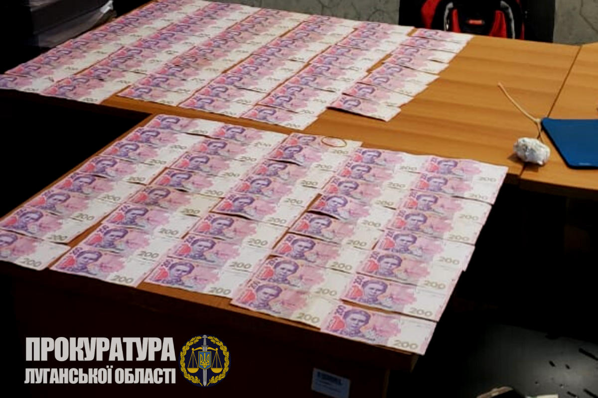 В Краматорске начальника следственного отдела и адвоката задержали на получении взятки