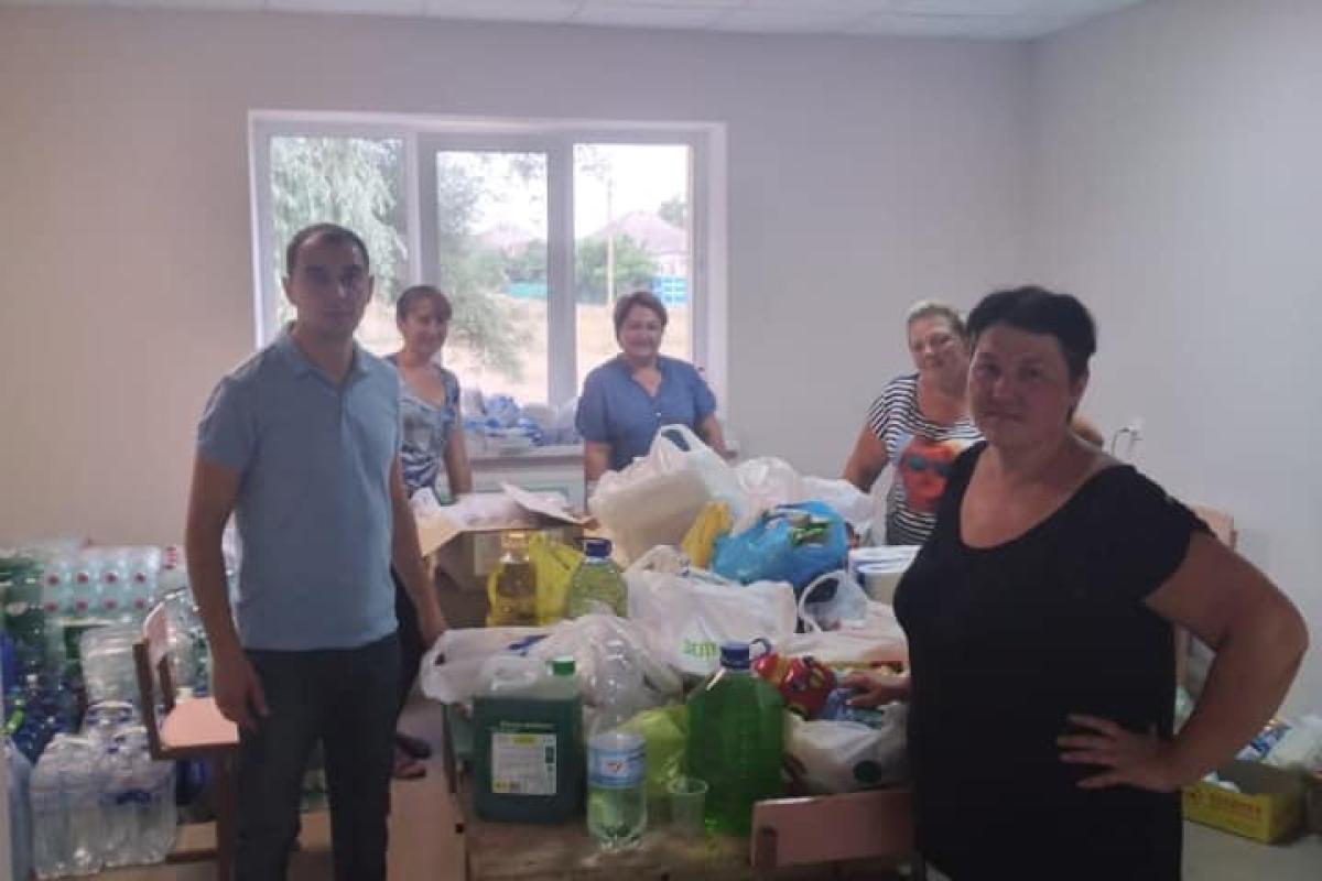 "Низкий вам поклон": Жители Лисичанска оказали помощь пострадавшим от лесных пожаров - фото