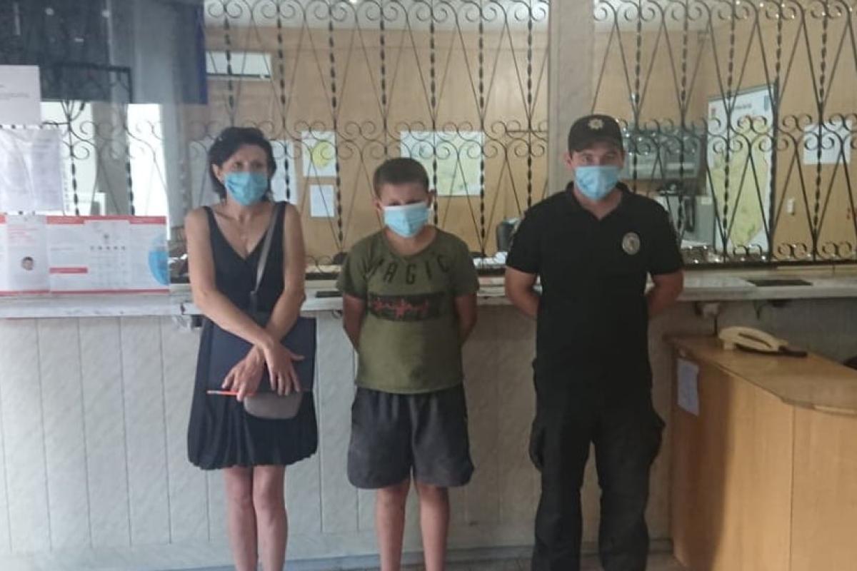 На Луганщине полицейские установили местонахождение несовершеннолетнего беглеца