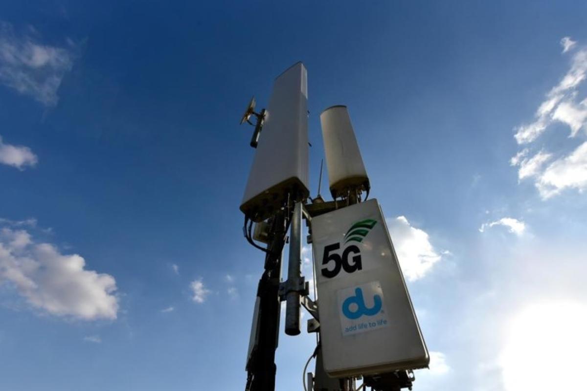 Зеленський відповів на петицію про заборону зв'язку 5G в Україні