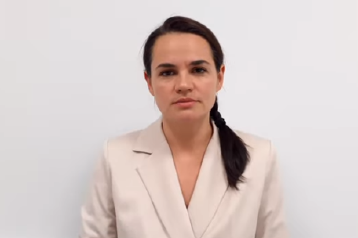 Тихановська записала нове відеозвернення: впевнена у своїй перемозі і закликає до мирних протестів Тихановська записала нове відеозвернення: впевнена у своїй перемозі і закликає до мирних протестів