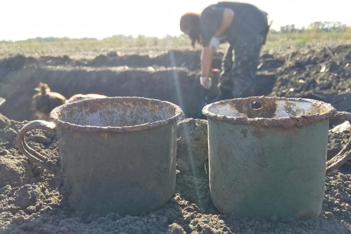"Барвінківський котел 1942": На Харківщині тривають розкопки масових поховань солдатів Другої світової війни "Барвінківський котел 1942": На Харківщині тривають розкопки масових поховань солдатів Другої світової війни