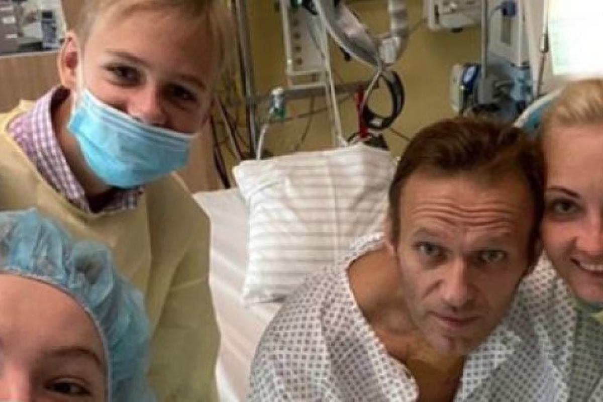 Олексія Навального виписали з лікарні Олексія Навального виписали з лікарні