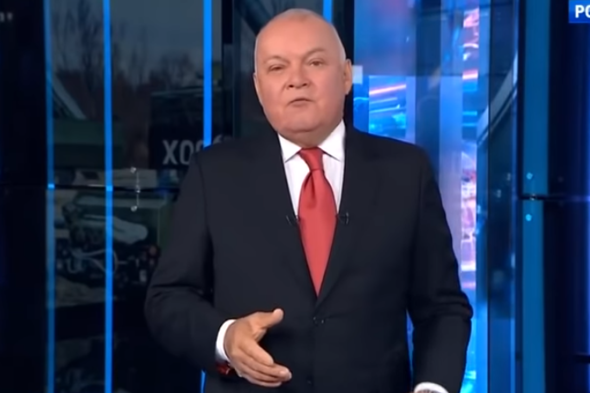 Російський пропагандист "знайшов" у Сєвєродонецьку море і анонсував створення там військово-морської бази Російський пропагандист "знайшов" у Сєвєродонецьку море і анонсував створення там військово-морської бази
