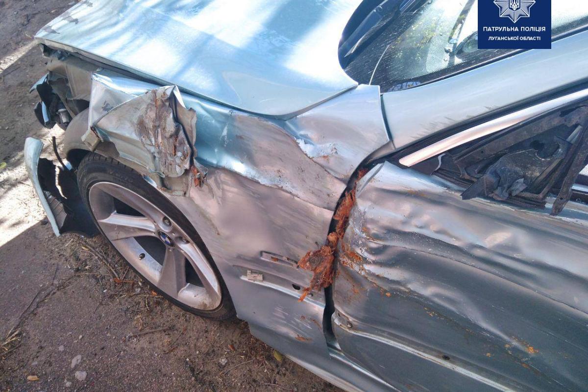 У Сєвєродонецьку п'яний водій розбив BMW і намагався сховатися від поліції У Сєвєродонецьку п'яний водій розбив BMW і намагався сховатися від поліції