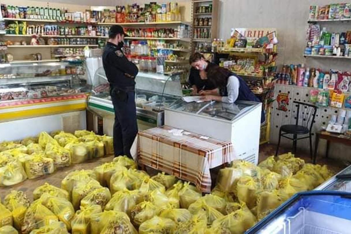 Голос за пакет еды: На Луганщине полиция разоблачила схему подкупа избирателей