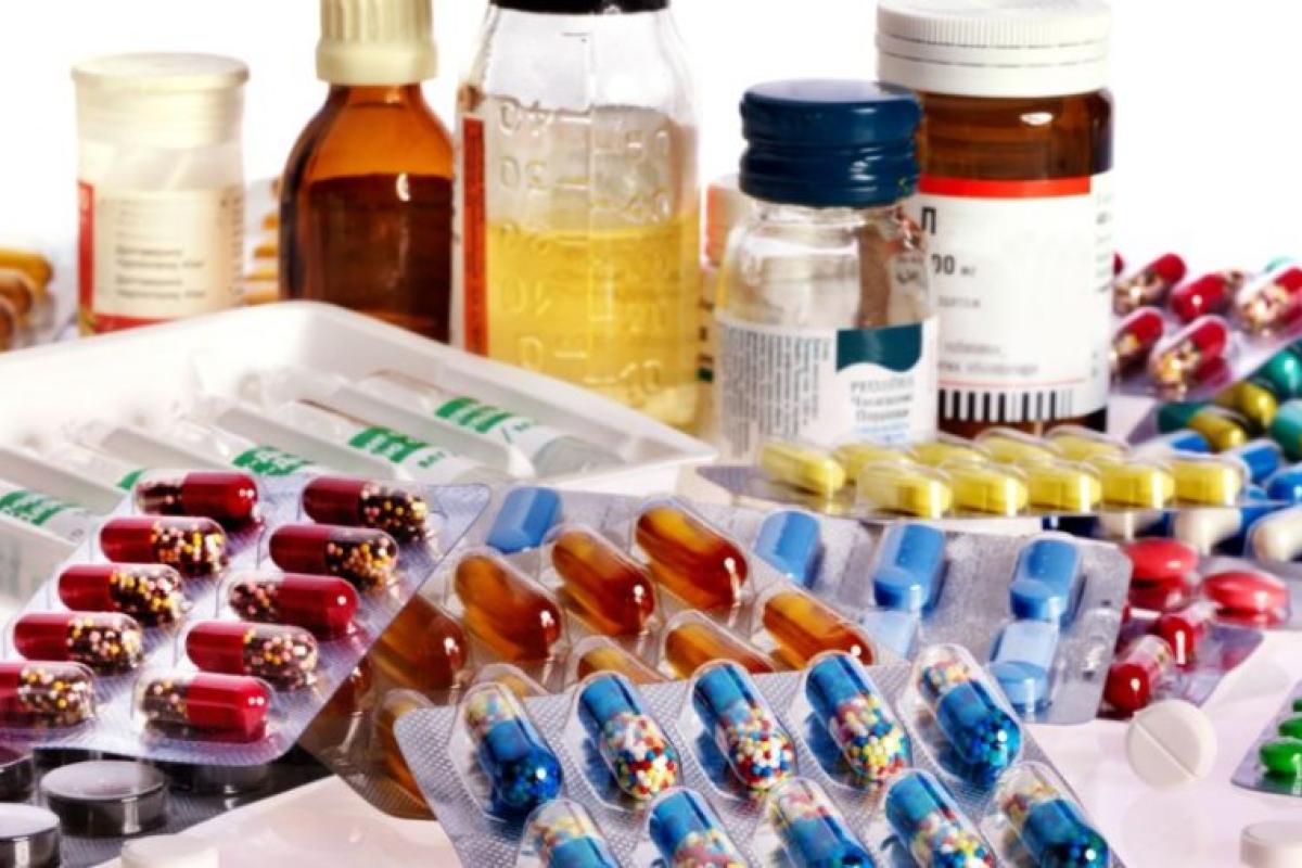 Зеленский подписал закон об электронной розничной торговле лекарствами Зеленский подписал закон об электронной розничной торговле лекарствами