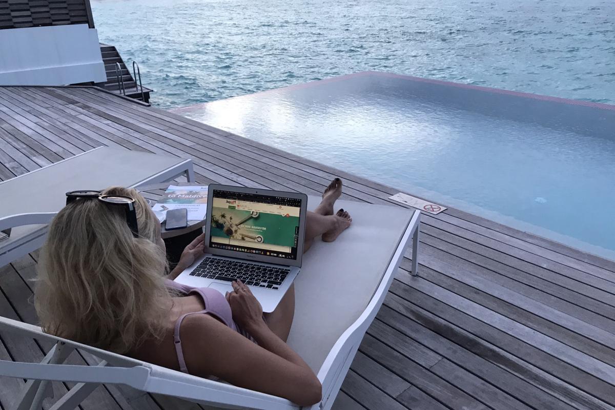 Як знайти роботу, щоб подорожувати. Три історії жителів Сєвєродонецька і Лисичанська