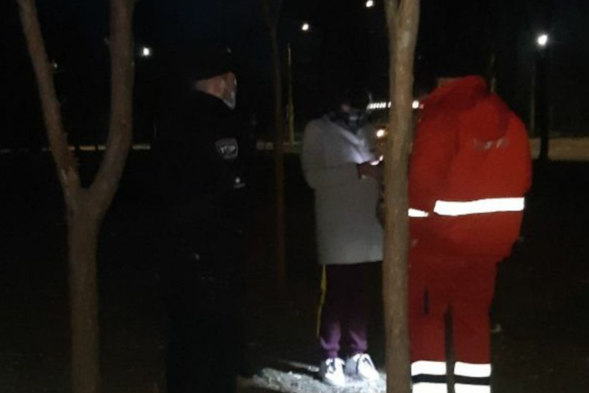 У Сєвєродонецьку патрульні завадили молодій дівчині вчинити самогубство У Сєвєродонецьку патрульні завадили молодій дівчині вчинити самогубство