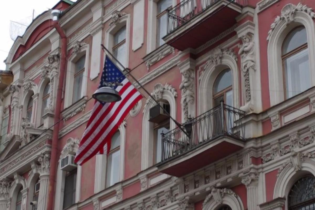 США планируют закрыть два последних консульства в России: причины США планируют закрыть два последних консульства в России: причины