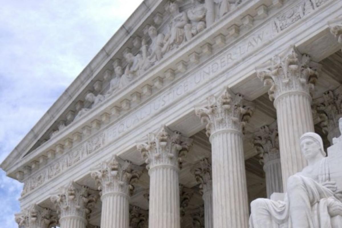 Верховный суд США отклонил иск Техаса о пересмотре результатов президентских выборов Верховный суд США отклонил иск Техаса о пересмотре результатов президентских выборов