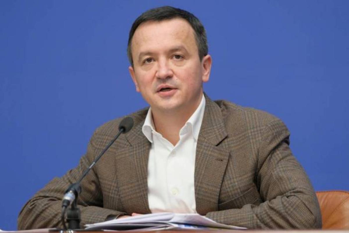 "Карантинні" 8 тисяч гривень почнуть виплачувати з 22 грудня - Петрашко "Карантинні" 8 тисяч гривень почнуть виплачувати з 22 грудня - Петрашко
