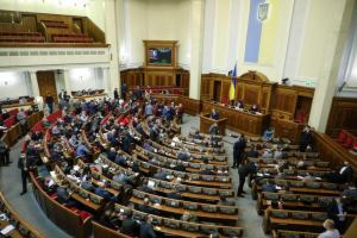 Протест підприємців, посилення карантину і зарплати шахтарям: головні новини України за 4 грудня Протест підприємців, посилення карантину і зарплати шахтарям: головні новини України за 4 грудня