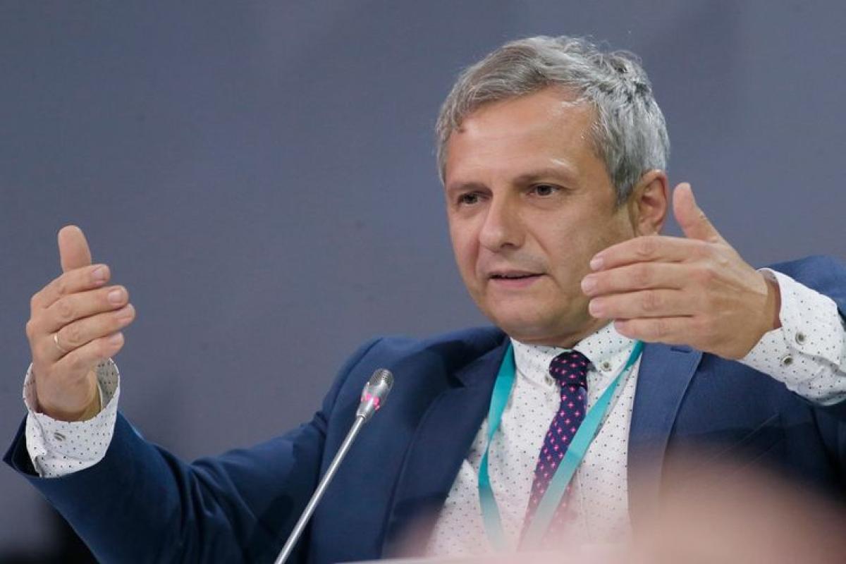 У Зеленского спрогнозировали рост экономики Украины на 2021 год У Зеленского спрогнозировали рост экономики Украины на 2021 год