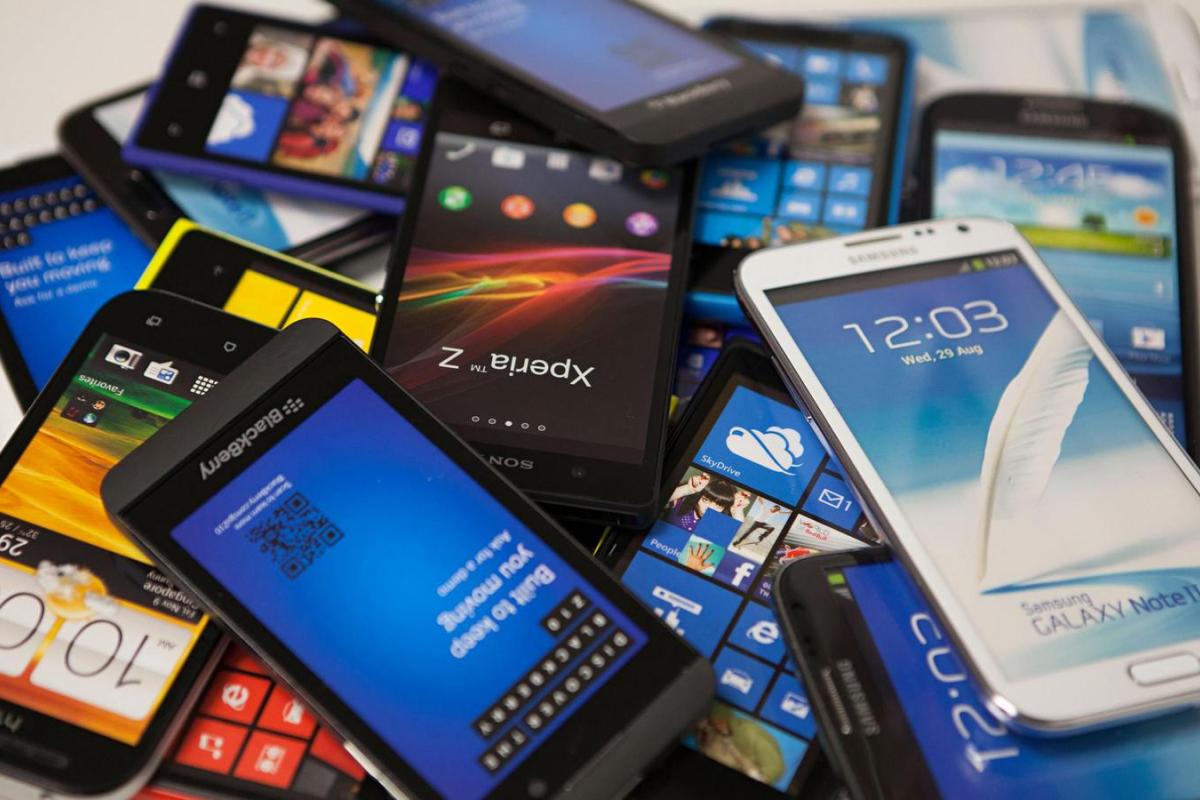 Эра смартфонов закончится через 2 года? Глава компании Qualcomm рассказал, что будет вместо них Эра смартфонов закончится через 2 года? Глава компании Qualcomm рассказал, что будет вместо них