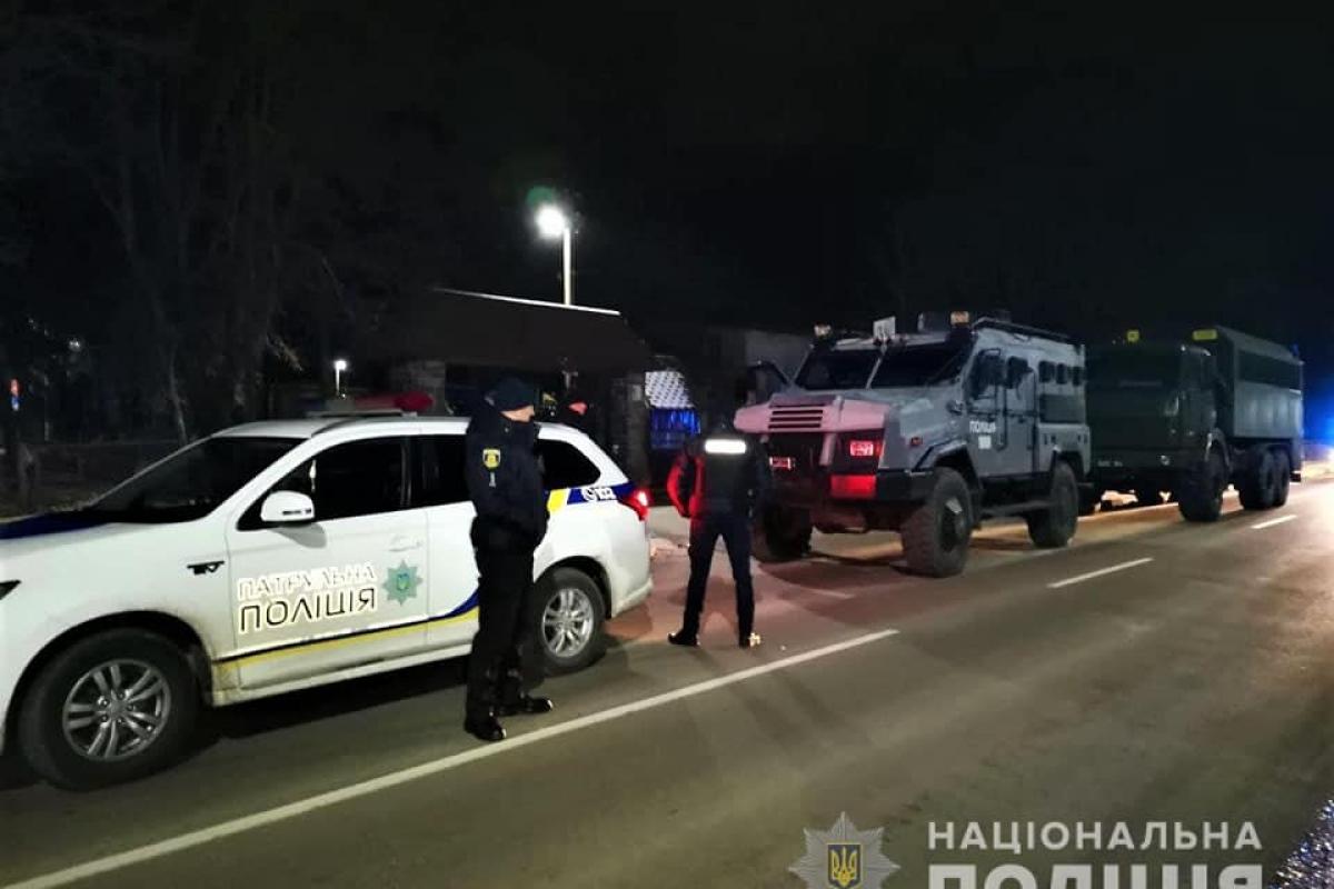 На Рівенщині поліція взялася за масштабне відпрацювання бурштинових клондайків На Рівенщині поліція взялася за масштабне відпрацювання бурштинових клондайків