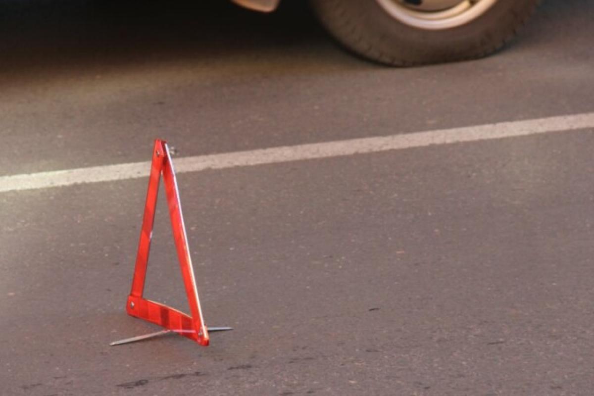 У Лисичанську внаслідок ДТП загинула жінка У Лисичанську внаслідок ДТП загинула жінка