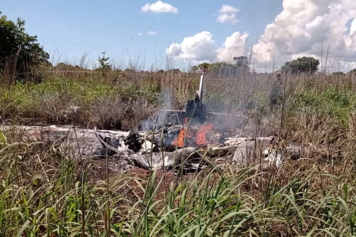 Авиакатастрофа в Бразилии: разбился самолет с футболистами Авиакатастрофа в Бразилии: разбился самолет с футболистами