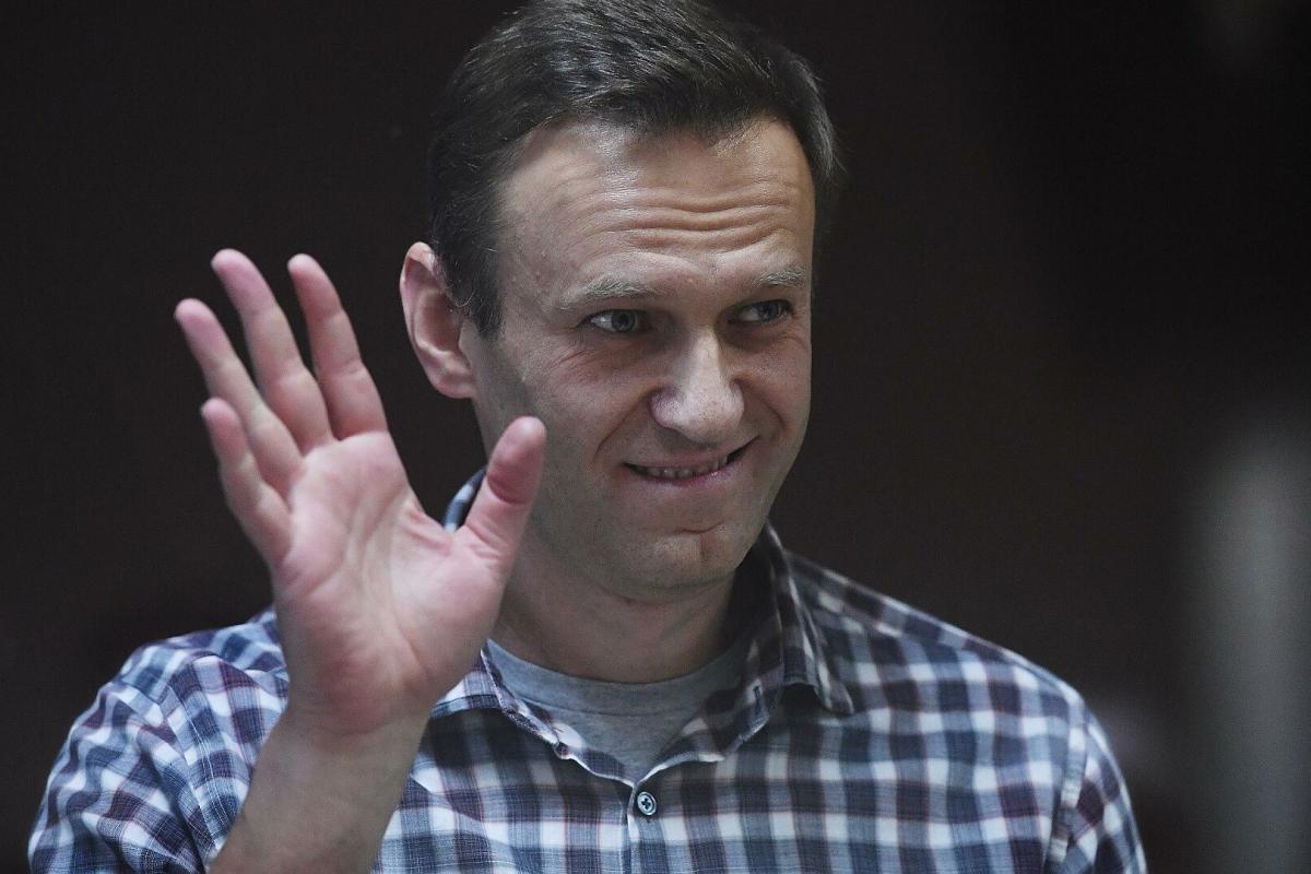 Российского оппозиционера Навального доставили в колонию