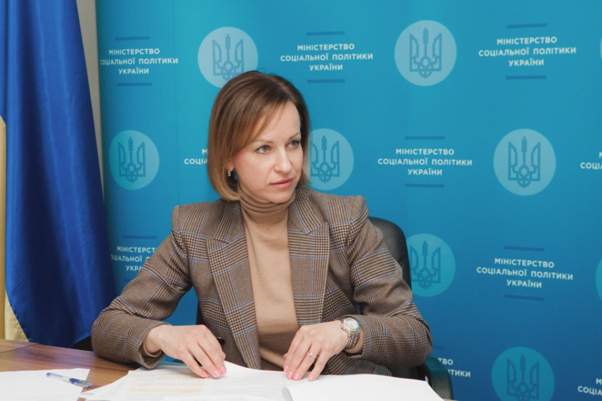 У Мінсоцполітики планують монетизувати проїзд пільговикам