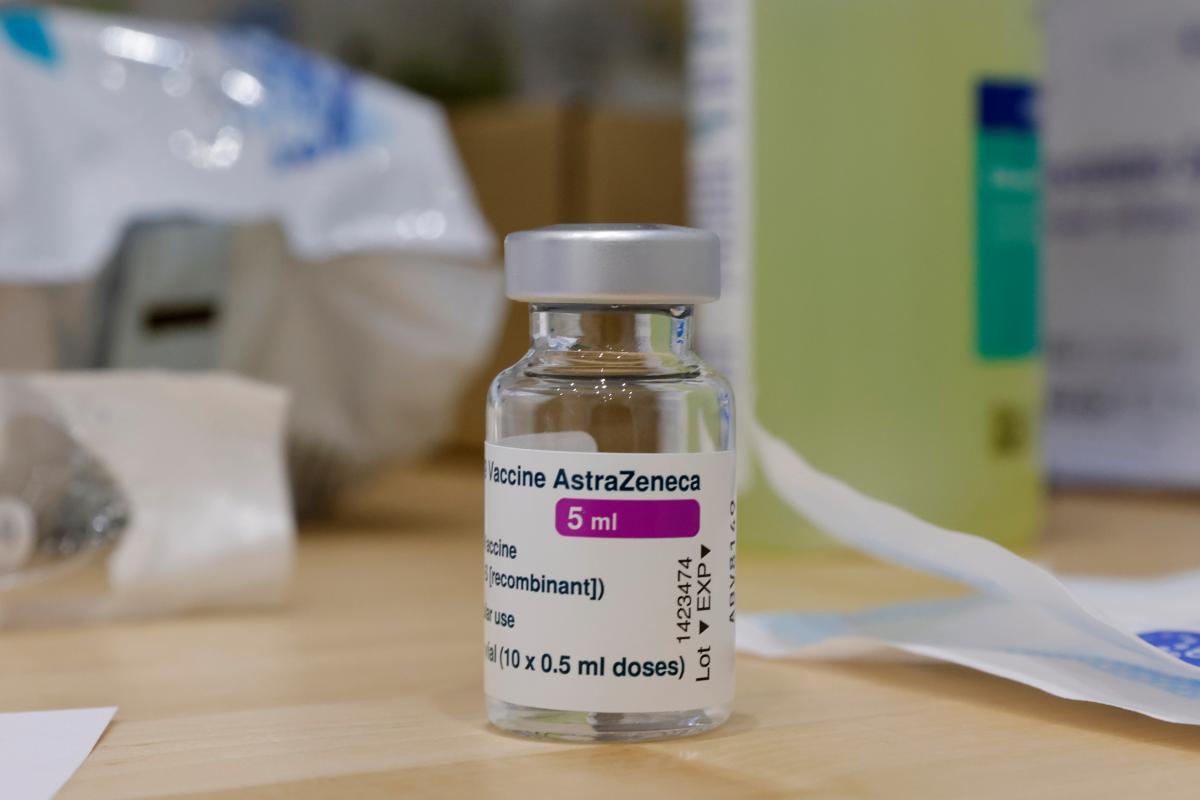 Ряд країн призупинили використання вакцини AstraZeneca Ряд країн призупинили використання вакцини AstraZeneca
