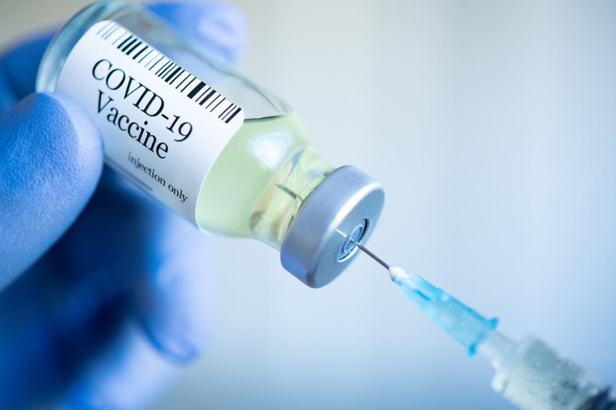 Більше половини українців не готові вакцинуватися від COVID-19: названі причини Більше половини українців не готові вакцинуватися від COVID-19: названі причини