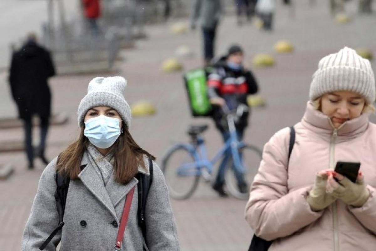В Україні підтвердили понад шість тисяч нових випадків COVID-19 В Україні підтвердили понад шість тисяч нових випадків COVID-19