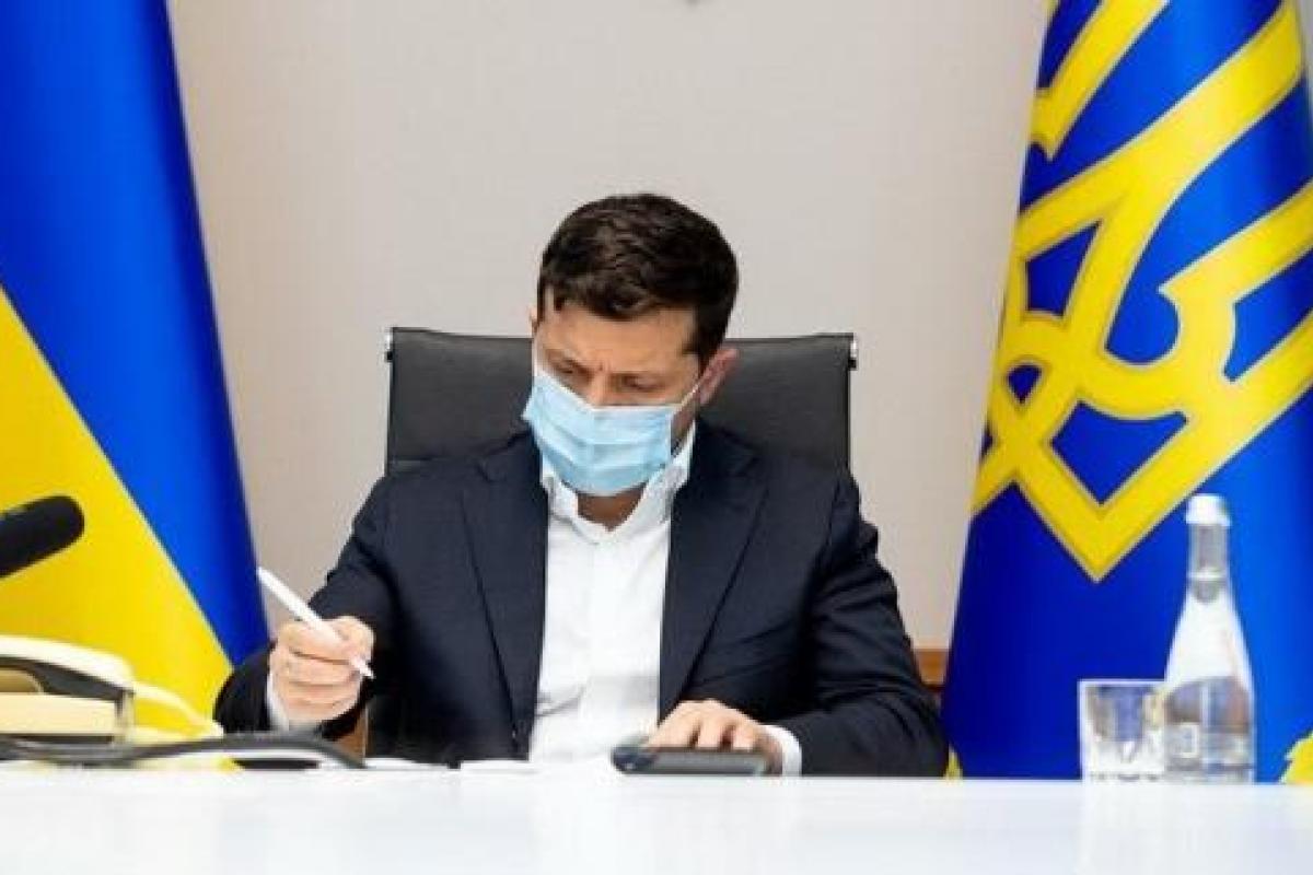 Зеленский подписал закон о предоставлении пособия по частичной безработице на период карантина или ЧС Зеленский подписал закон о предоставлении пособия по частичной безработице на период карантина или ЧС