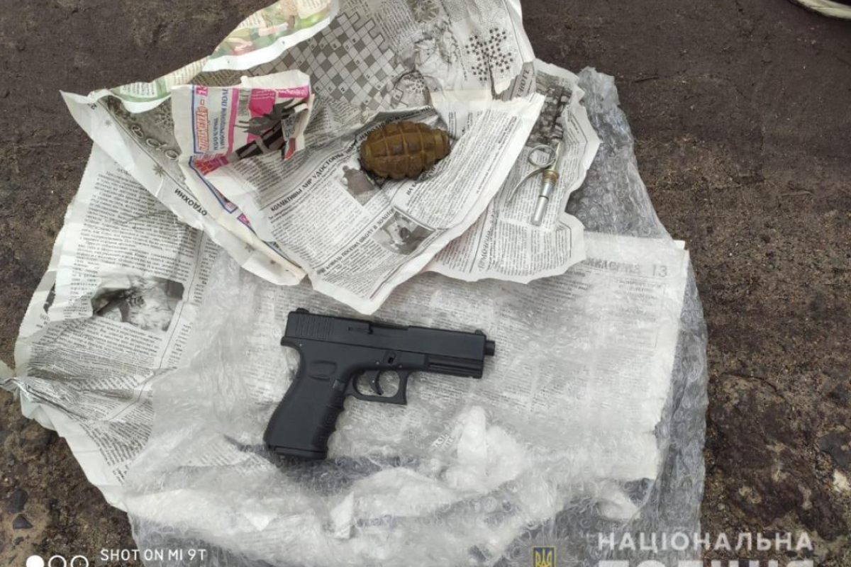 У Рубіжному правоохоронці затримали торговця зброєю та боєприпасами У Рубіжному правоохоронці затримали торговця зброєю та боєприпасами
