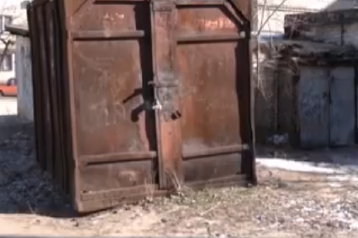 У Сєвєродонецьку хочуть демонтувати самозабудування у дворах багатоповерхівок (відео) У Сєвєродонецьку хочуть демонтувати самозабудування у дворах багатоповерхівок (відео)