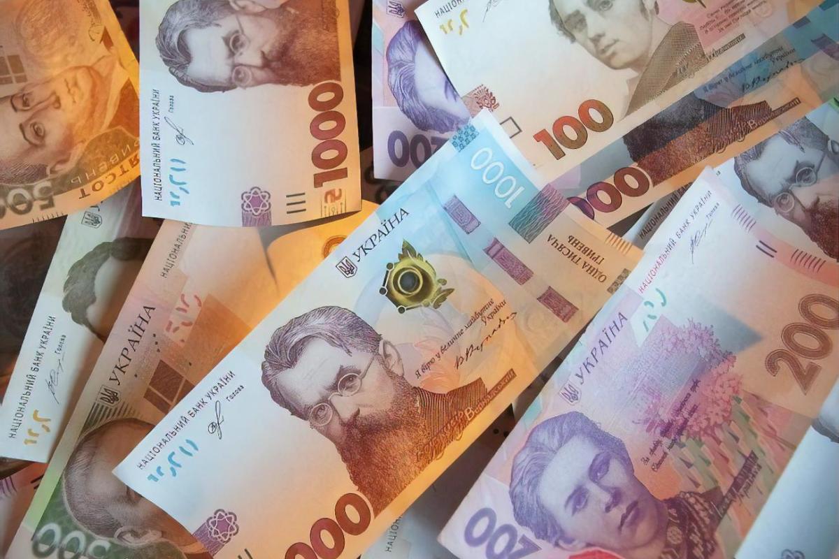 Уряд визначив перелік виплат, при затримці яких надається компенсація Уряд визначив перелік виплат, при затримці яких надається компенсація