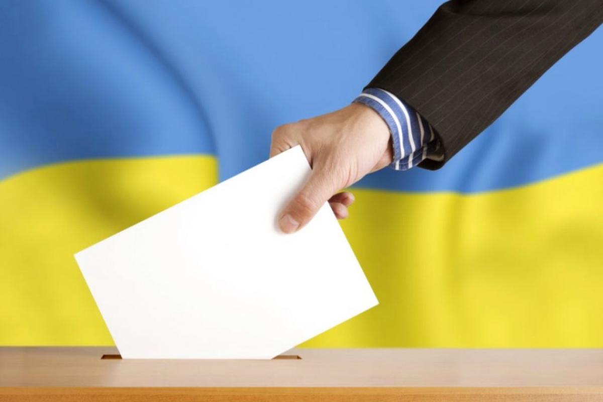 Кого українці могли б обрати президентом сьогодні: свіжі політичні рейтинги та антирейтинги Кого українці могли б обрати президентом сьогодні: свіжі політичні рейтинги та антирейтинги