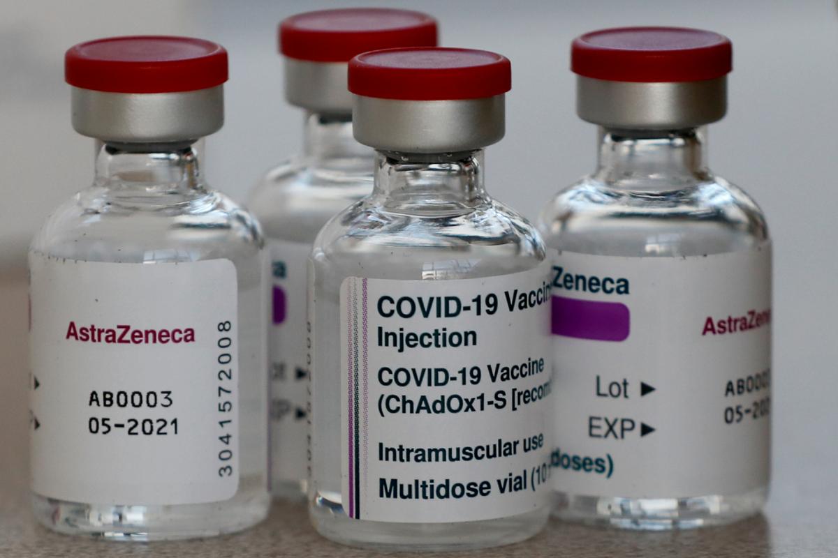 Все вакцины AstraZeneca, независимо от страны производства, являются взаимозаменяемыми, - МОЗ Все вакцины AstraZeneca, независимо от страны производства, являются взаимозаменяемыми, - МОЗ