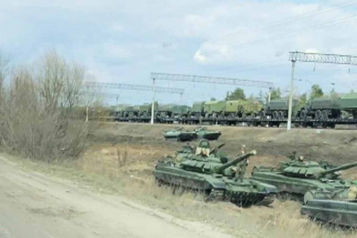 Стягування військ до українських кордонів: В Reuters дізналися мету Росії Стягування військ до українських кордонів: В Reuters дізналися мету Росії