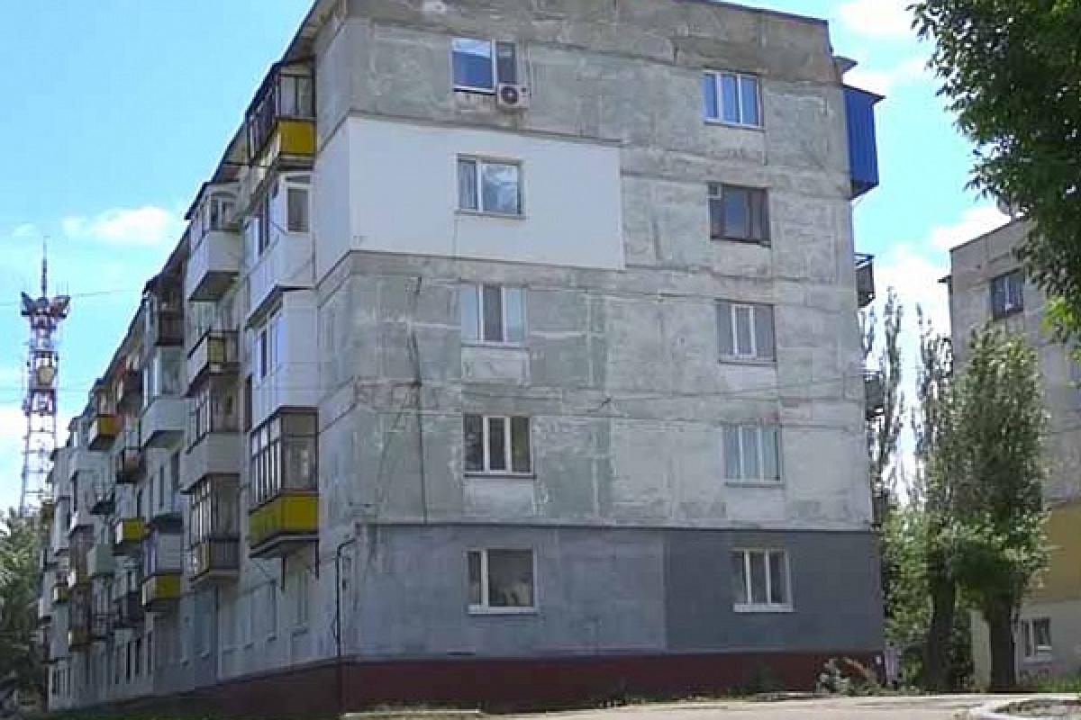 У Лисичанську в жінку стріляв невідомий: поліція шукає стрілка У Лисичанську в жінку стріляв невідомий: поліція шукає стрілка