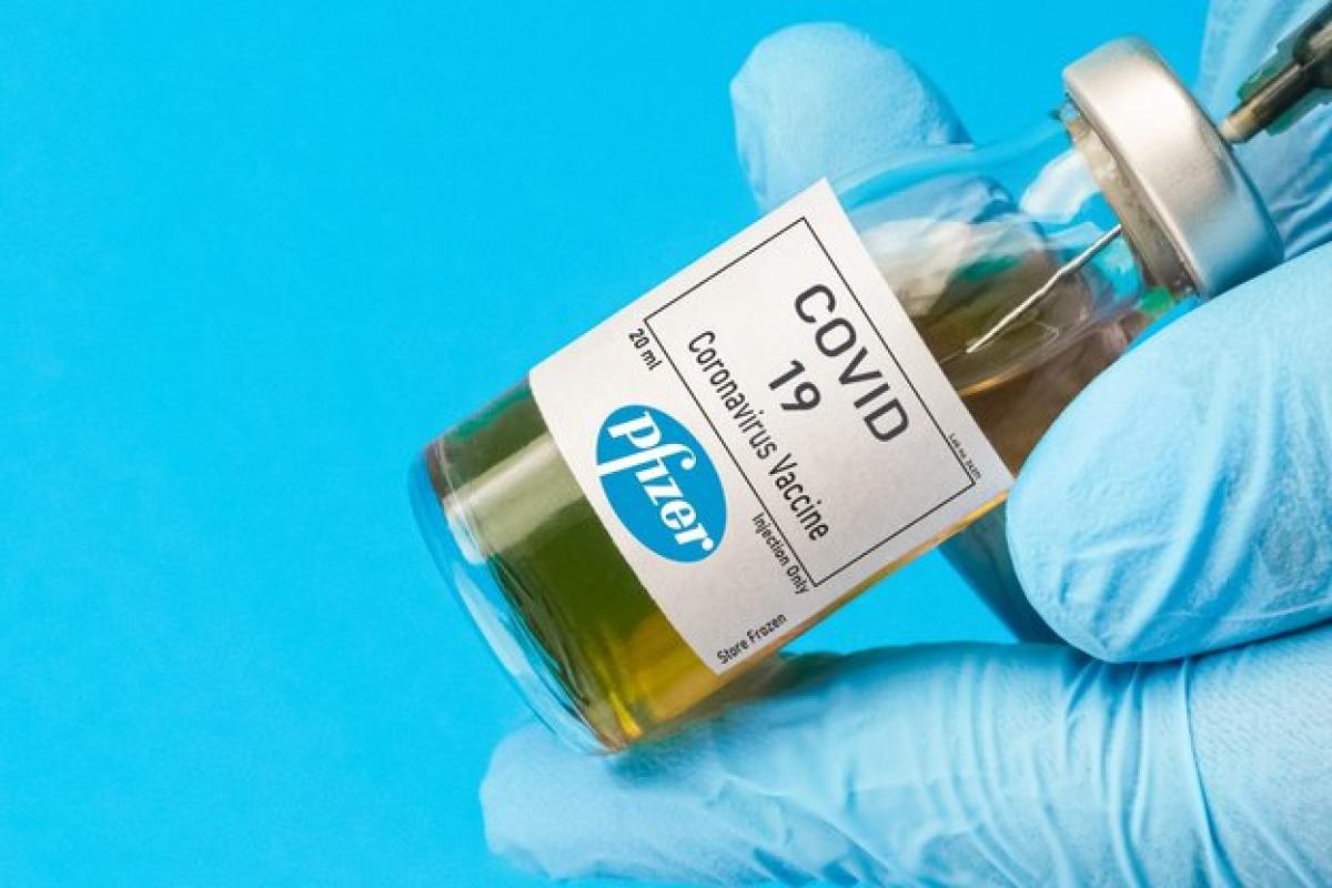 В Украине стартует вакцинация работников образования препаратом Pfizer, - Ляшко В Украине стартует вакцинация работников образования препаратом Pfizer, - Ляшко