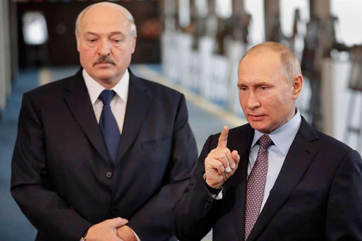 Путин пообещал Лукашенко полмиллиарда долларов Путин пообещал Лукашенко полмиллиарда долларов