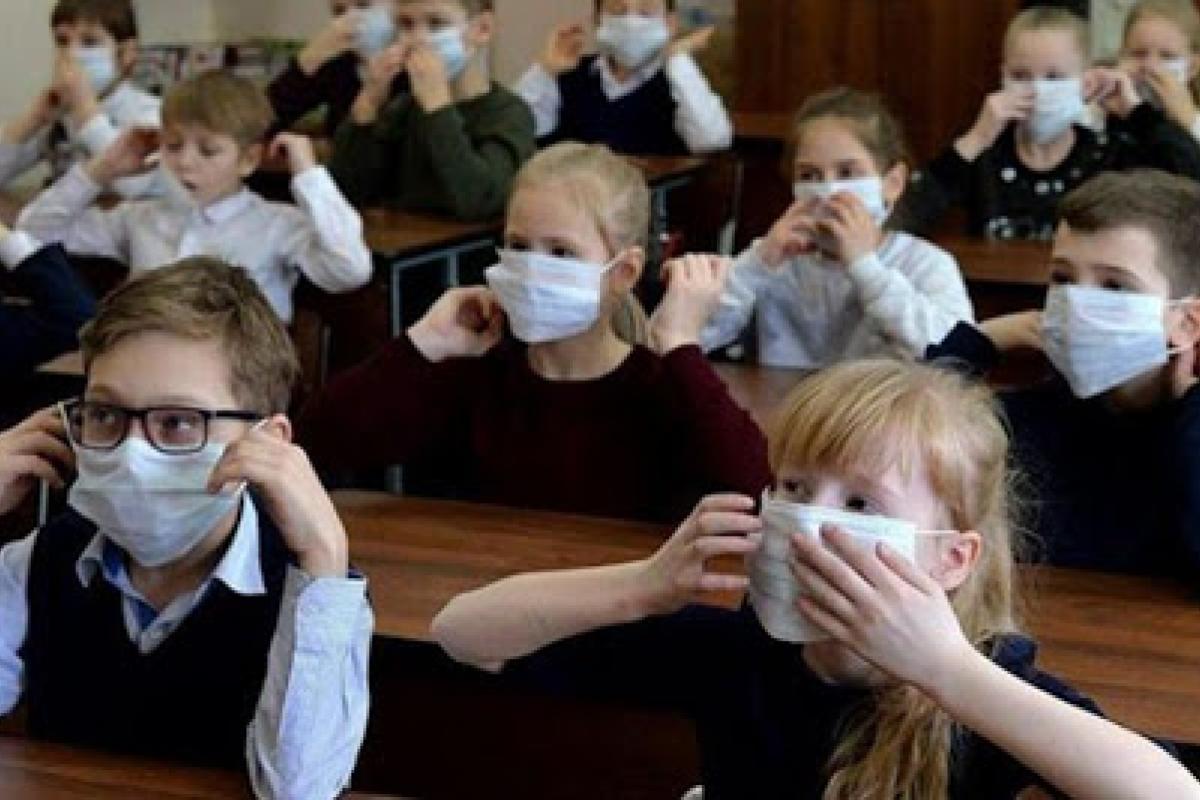 В некоторых городах Украины продлят учебный год: где каникулы начнутся позже В некоторых городах Украины продлят учебный год: где каникулы начнутся позже