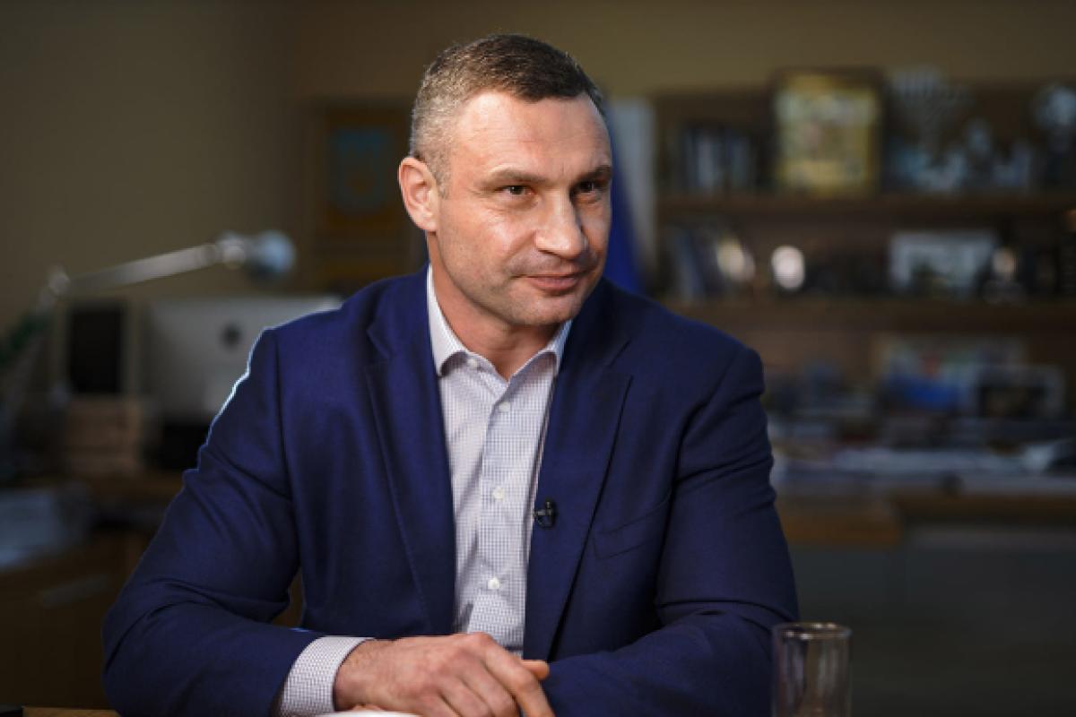 "Меня с кем-то перепутали?": Кличко ответил на обвинения Зеленского "Меня с кем-то перепутали?": Кличко ответил на обвинения Зеленского