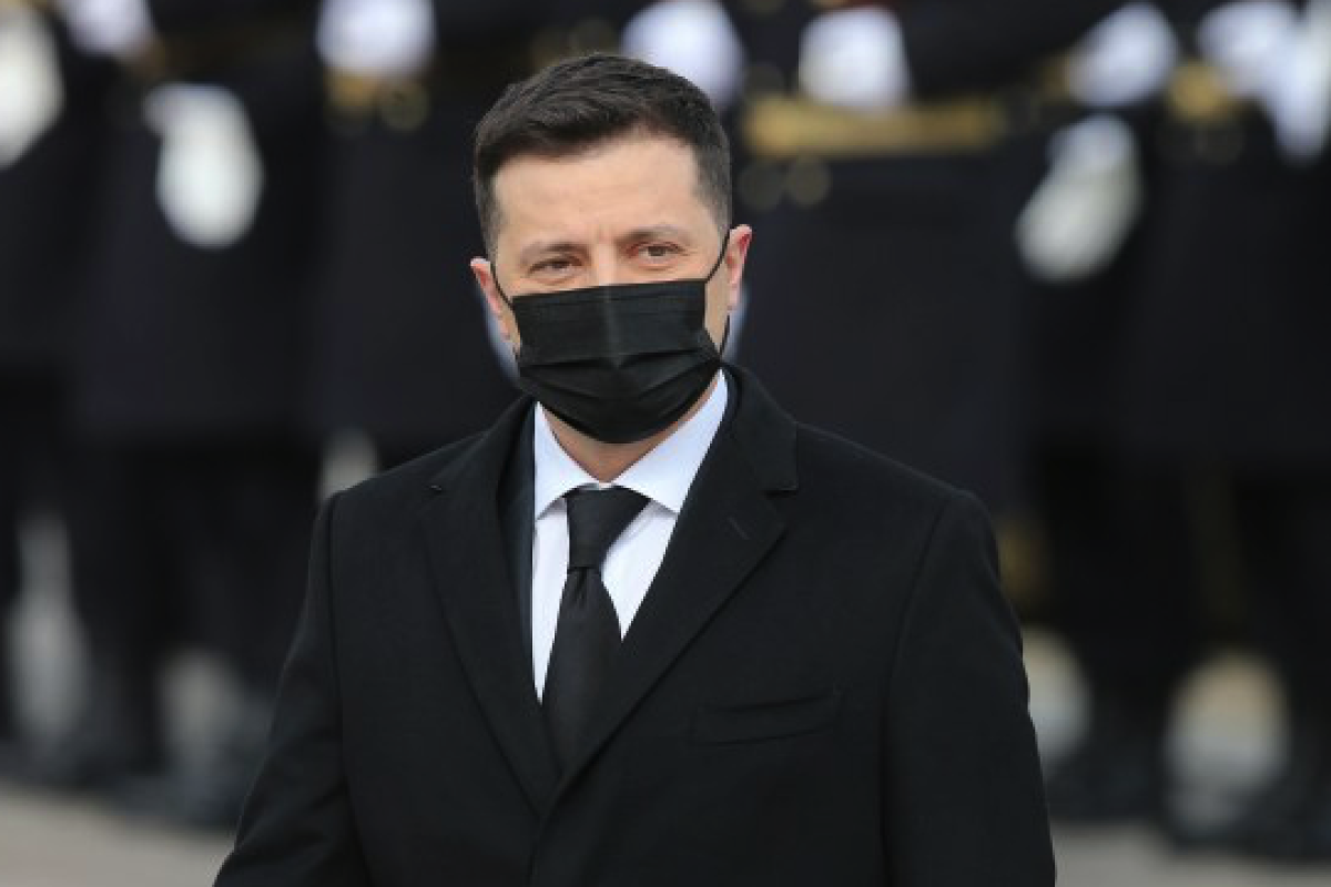 Зеленський прибув з робочим візитом до Польщі Зеленський прибув з робочим візитом до Польщі