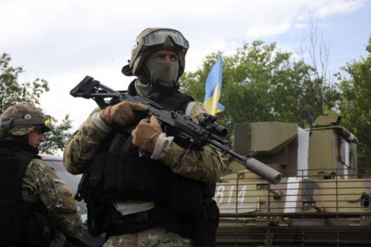 Окупанти обстріляли селище Шуми з протитанкового ракетного комплексу, - штаб Окупанти обстріляли селище Шуми з протитанкового ракетного комплексу, - штаб