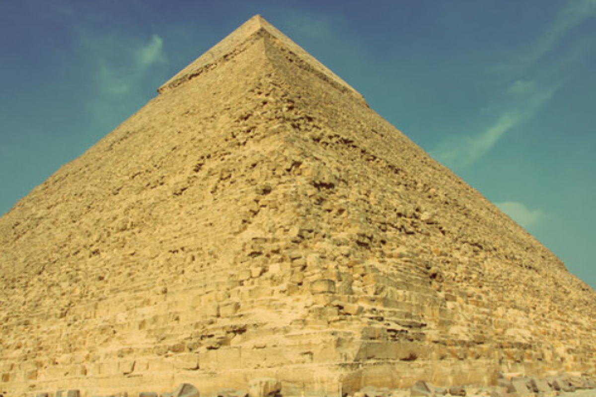 Археологи в Єгипті виявили таємничу знахідку, яка їх злякала (відео) Археологи в Єгипті виявили таємничу знахідку, яка їх злякала (відео)