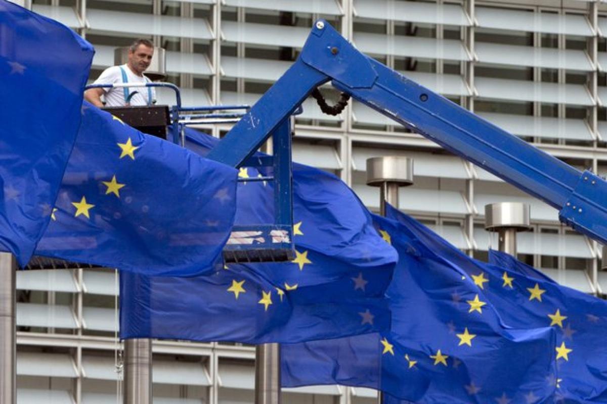 ЕС продлил санкции против России из-за дестабилизации ситуации в Украине ЕС продлил санкции против России из-за дестабилизации ситуации в Украине