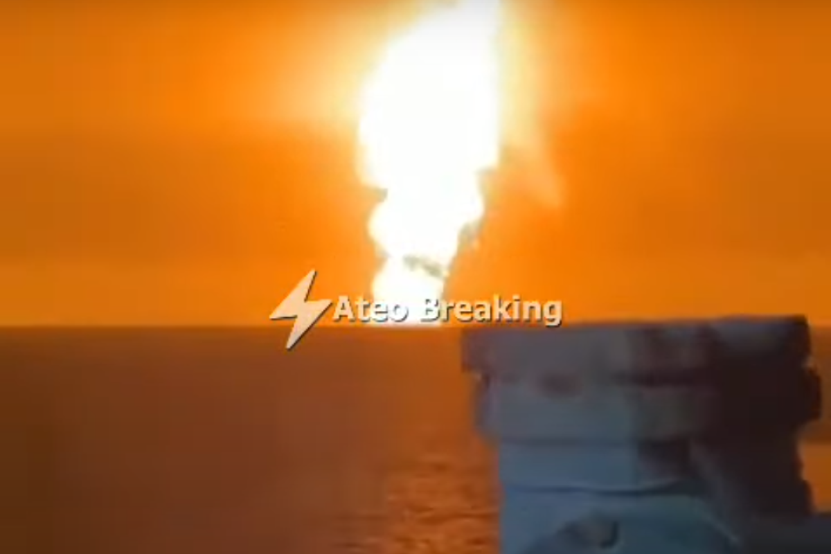 У Каспійському морі біля берегів Азербайджану стався загадковий потужний вибух: версії У Каспійському морі біля берегів Азербайджану стався загадковий потужний вибух: версії