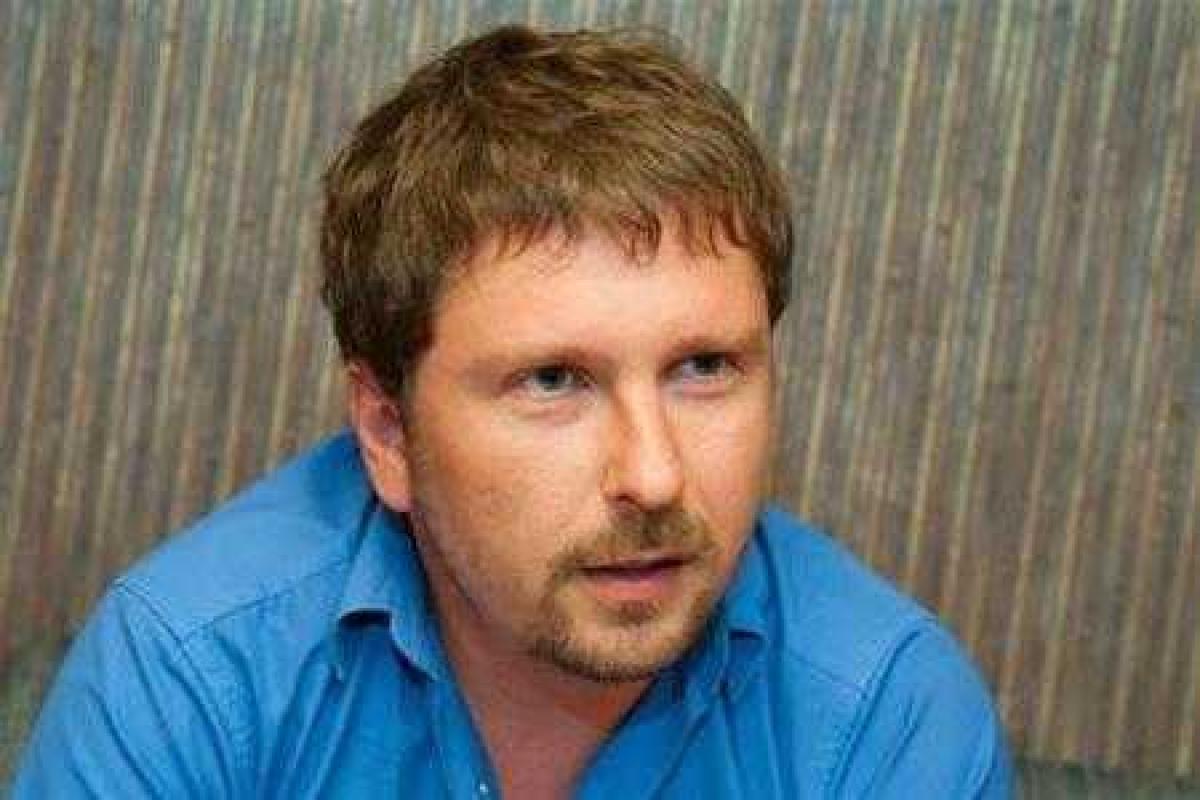 В чому "шарить" Шарій? Факти з біографії скандального журналіста В чому "шарить" Шарій? Факти з біографії скандального журналіста