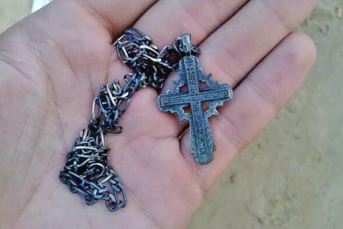 Чому на людині темніє срібло і що робити в таких випадках Чому на людині темніє срібло і що робити в таких випадках