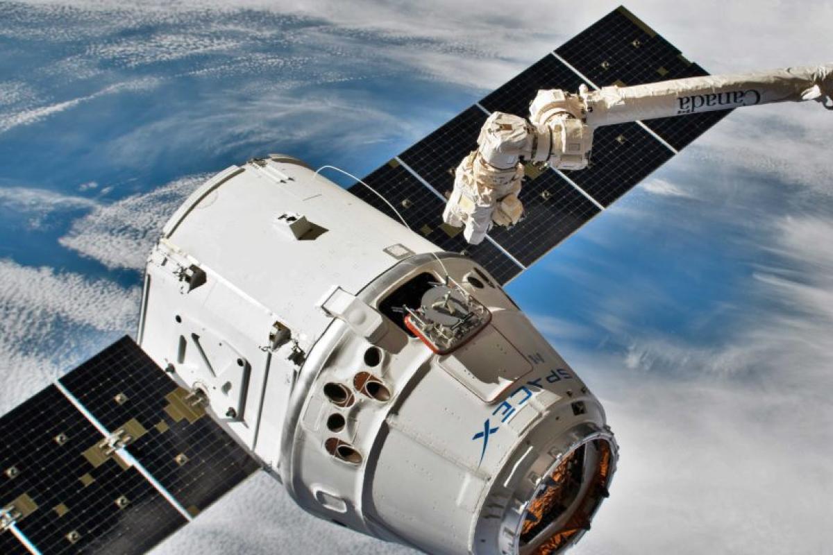 Корабель Cargo Dragon успішно стартував до МКС Корабель Cargo Dragon успішно стартував до МКС